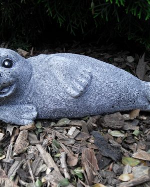 Steinfigur große natürliche Robbe