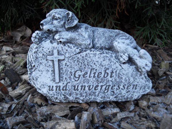 Steinfigur Grabschmuck Hund "Geliebt und unvergessen" Frostfest Haustier Grab
