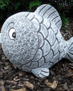 Steinfigur niedlicher dicker Fisch massiver Steinguss Frostfest Nemo