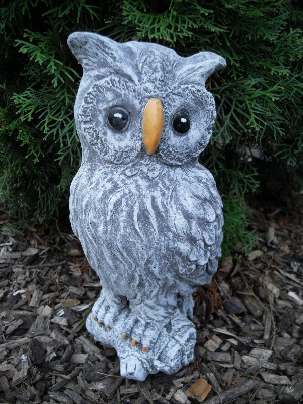 Steinfigur Eule auf Ast (31 cm) Frostfest Wetterfest Steinguss Schneeule Kautz