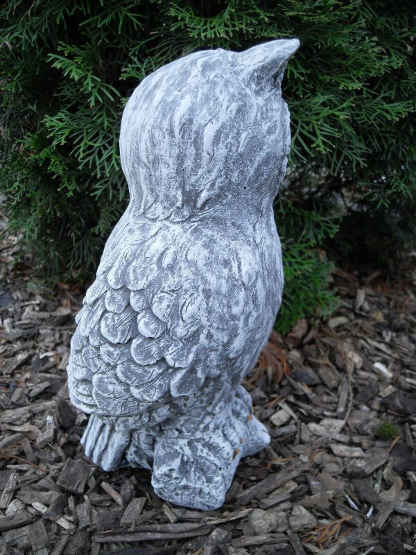 Steinfigur Eule auf Ast (31 cm) Frostfest Wetterfest Steinguss Schneeule Kautz – Bild 3