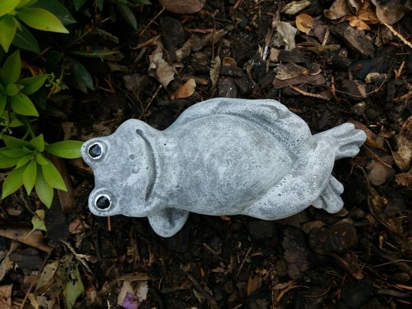 Steinfigur chilliger Frosch liegend Frostfest Steinguss Wetterfest Garten Tier – Bild 5