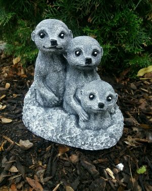Steinfigur 3-er Familie Erdmännchen im Hügel Steinguss Frostfest Garten Deko