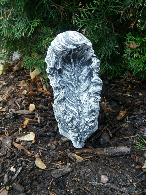 Steinfigur mittleres Eichhörnchen Frostfest Steinguss Garten Haus Deko – Bild 5