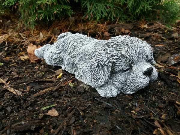 Steinfigur Hund Shih Tzu / Malteser liegend Frostfest Wetterfest Steinguss