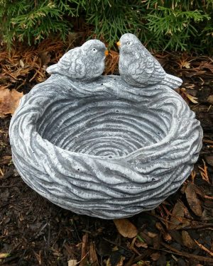 schöne Vogeltränke Nest mit 2 Vögel Steinguss Frostfest Wetterfest Garten Deko