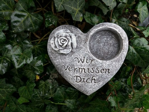 Grabschmuck Herz "Wir vermissen Dich" Kerzenhalter Pflanzherz Frostfrei Steinguss – Bild 3