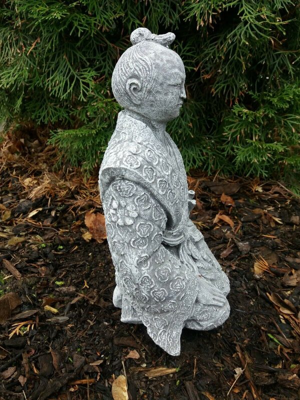 Steinfigur Samurai Japan Buddha massiver Steinguss Frostfest – Bild 5