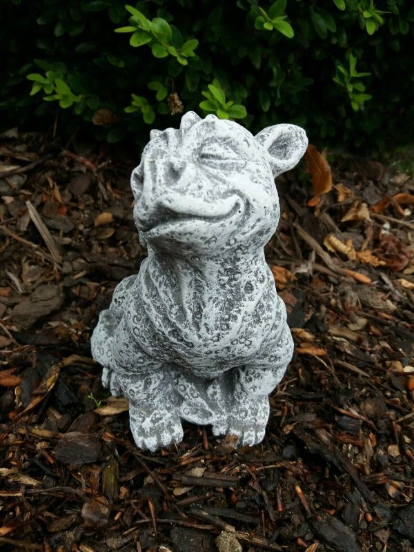 Steinfigur Drache Sam sitzend Frostfest Steinguss Garten Deko Gargoyle – Bild 5