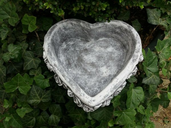 Pflanzschale Herz Rosenrand Steinguss Frostfest Wetterfest Garten Grabschmuck – Bild 5
