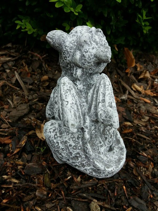 Steinfigur Drache Sam sitzend Frostfest Steinguss Garten Deko Gargoyle – Bild 3