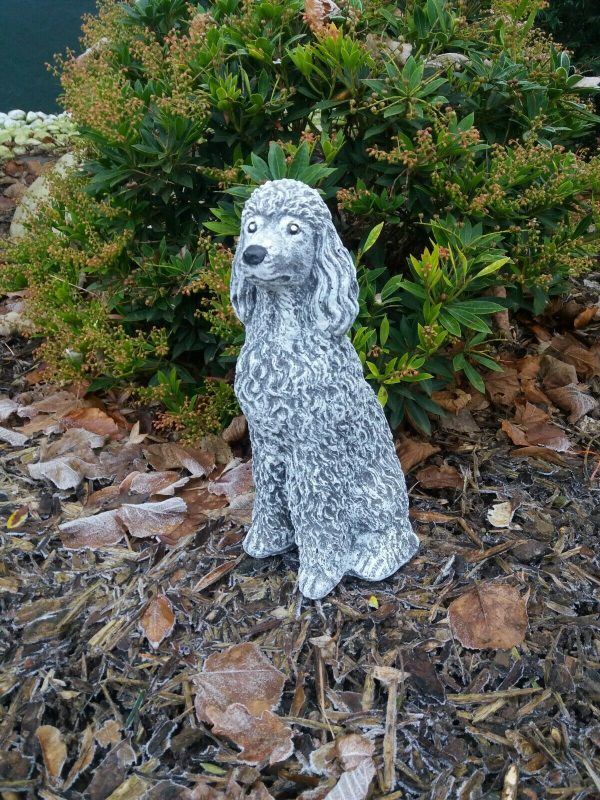 Steinfigur Pudel sitzend Hund Königspudel Zwergpudel Wetterfest Steinguss