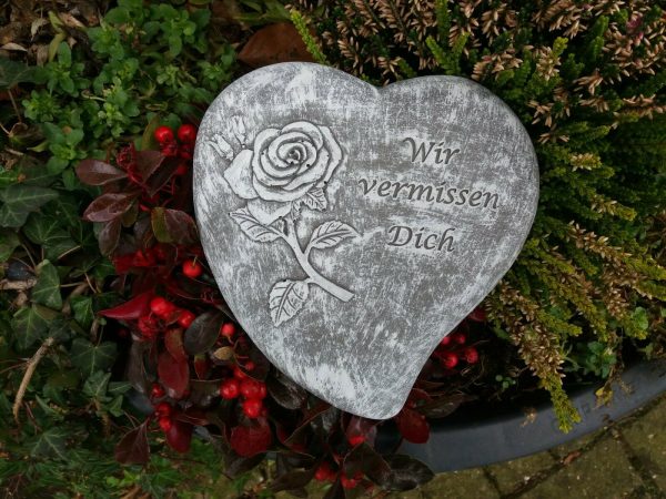 Grabschmuck großes Herz "Wir vermissen Dich" Frostfest Steinguss Grabdekoration