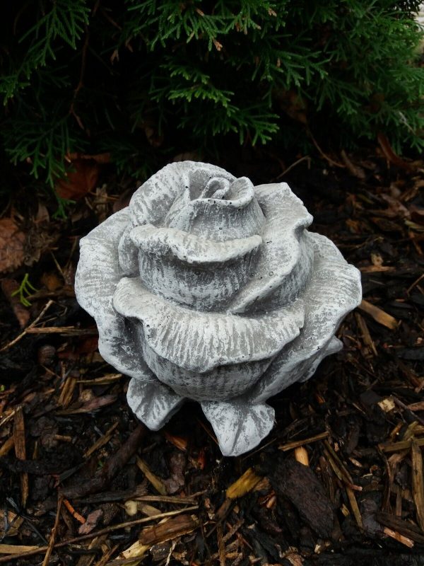 Steinfigur große Rose Blüte Frostfest Wetterfest Garten Deko Blume