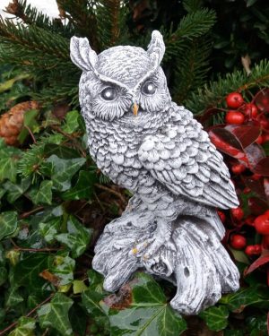 Steinfigur schöne kleine Eule Kautz Schneeeule Uhu Frostfest Wetterfest