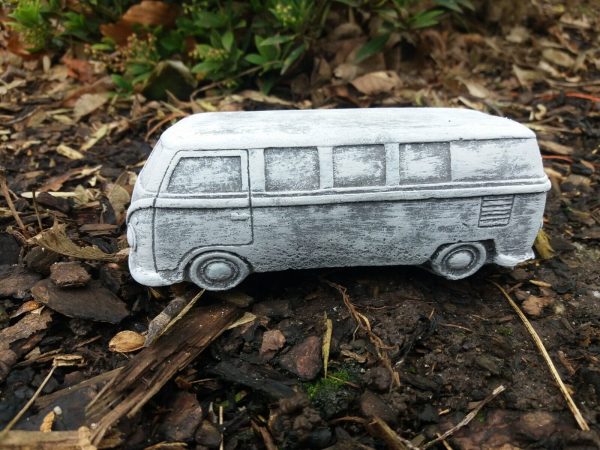 Steinfigur kleiner Bulli Bus Retroauto Frostfest Garten Deko Gartenfigur – Bild 8